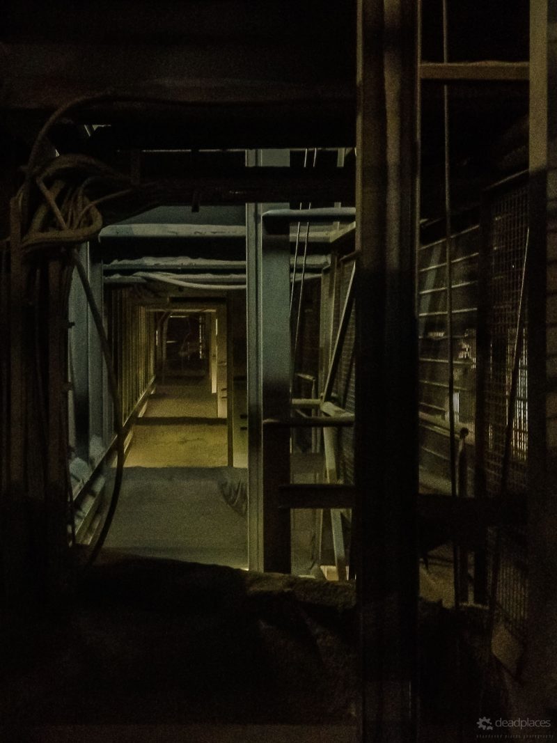 Fahrweg Schiebebuehne Pressen Hangseite